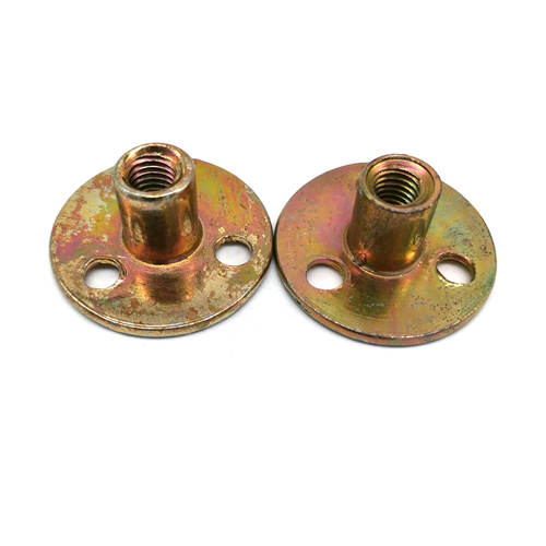 Желтый цинк покрыл гайки глухих заклепок с типом гайкой тройника 3 отверстий/круглого основания М10 т